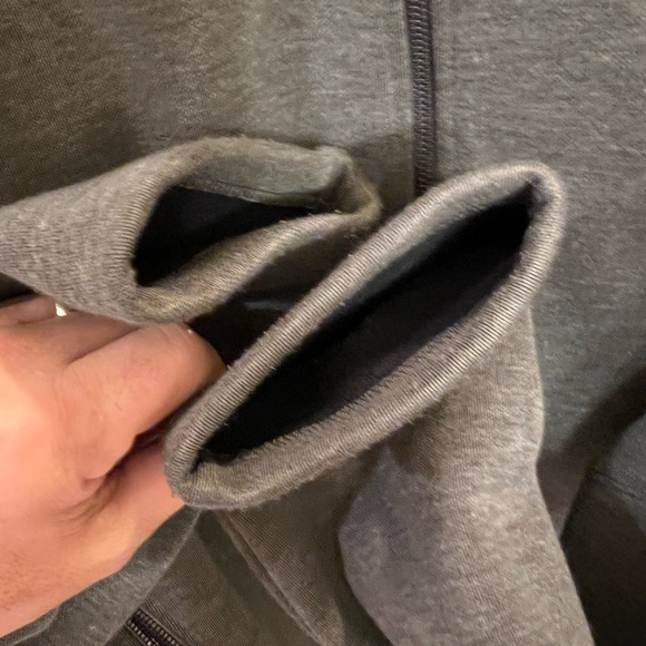 The North Face full zip jacket size Large - Picture 4 of 4